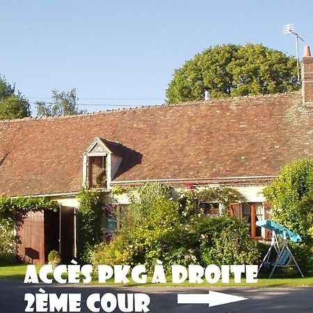 Gite De La Galaisiere Préaux Kültér fotó